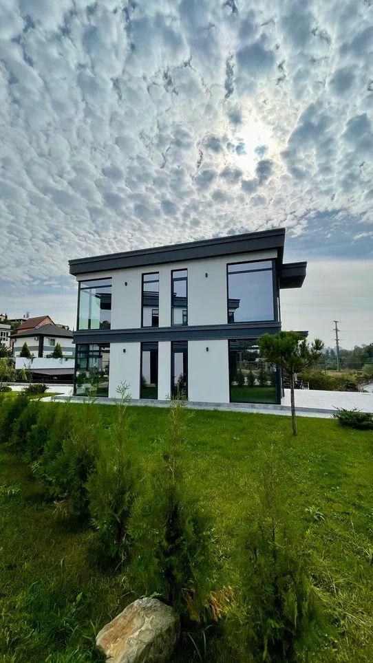 Дом на Тепличной