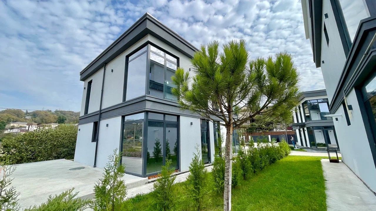 Дом на Тепличной