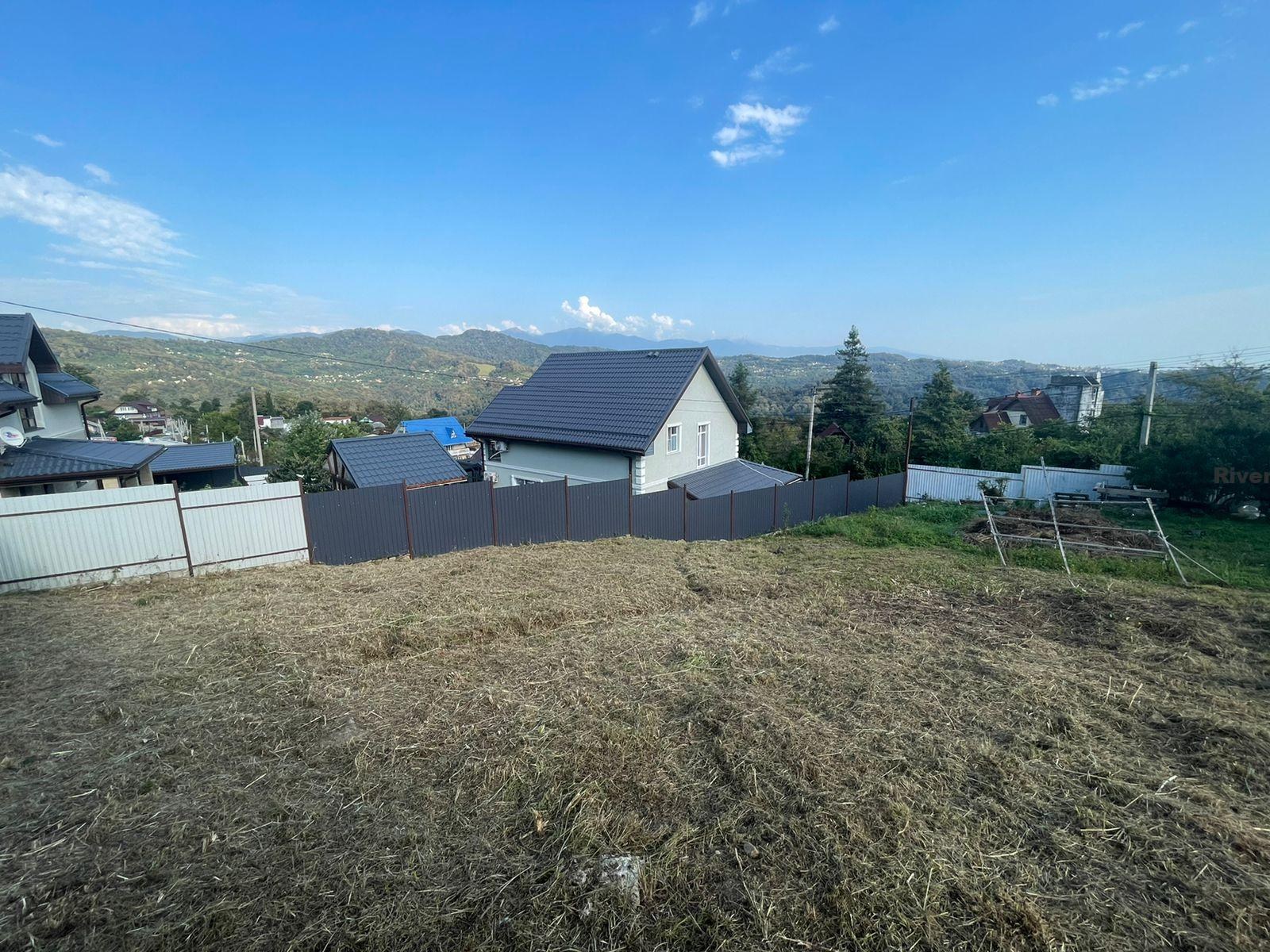 Участок в Каштанах