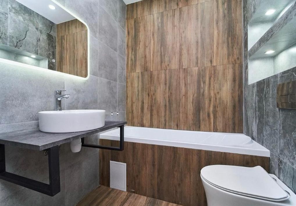 Квартира в спальном районе на берегу озера