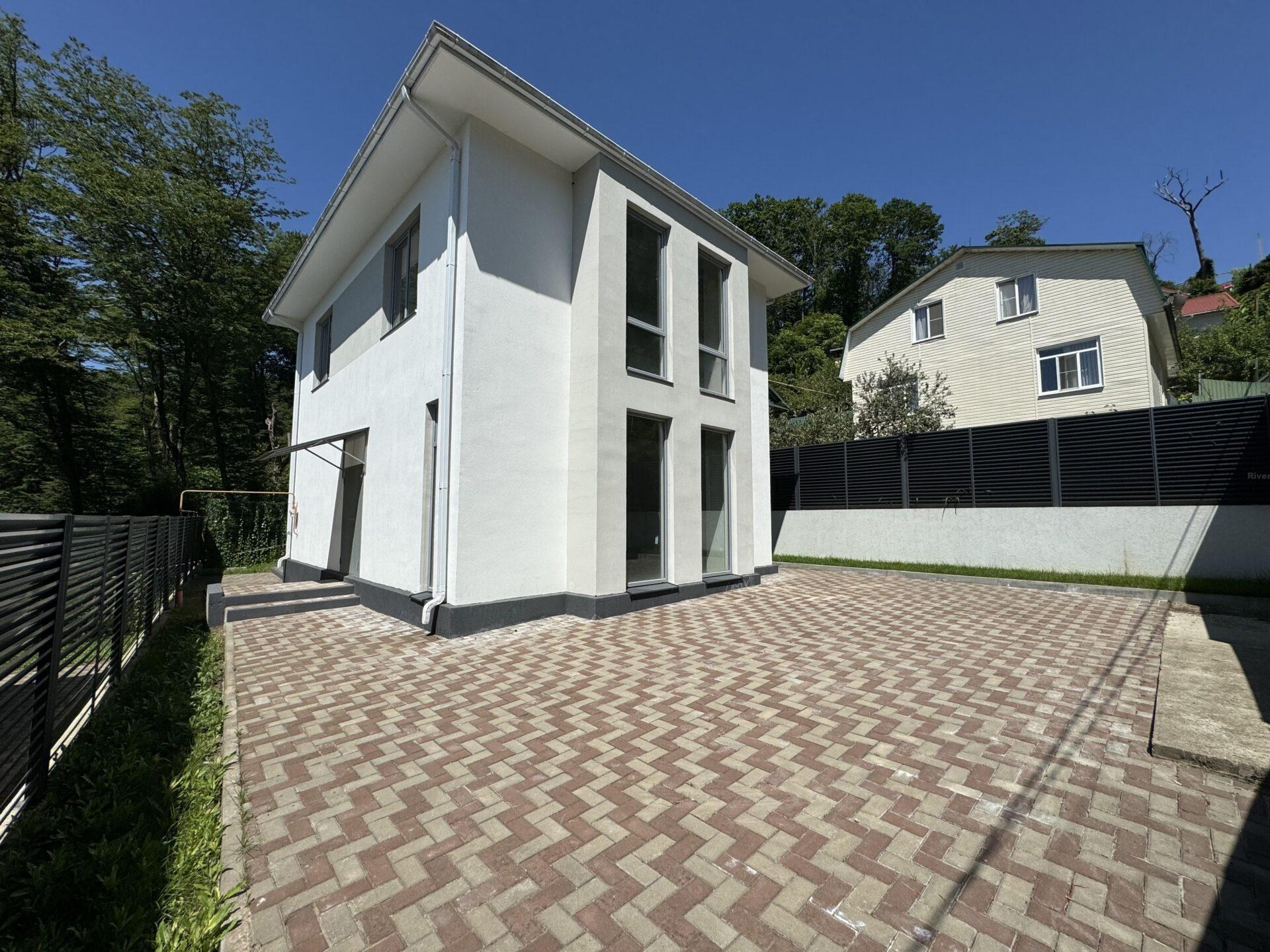 Дом по цене квартиры в Сочи