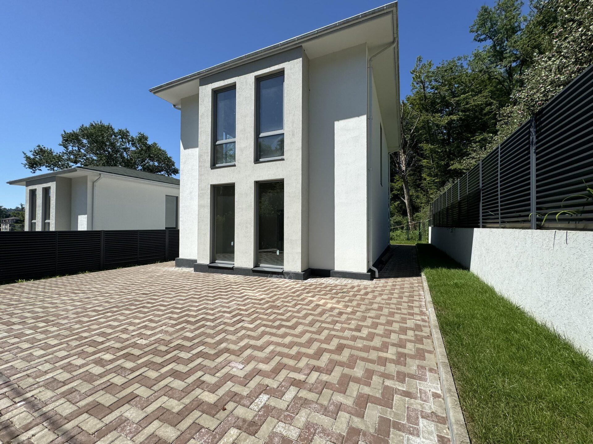 Дом по цене квартиры в Сочи