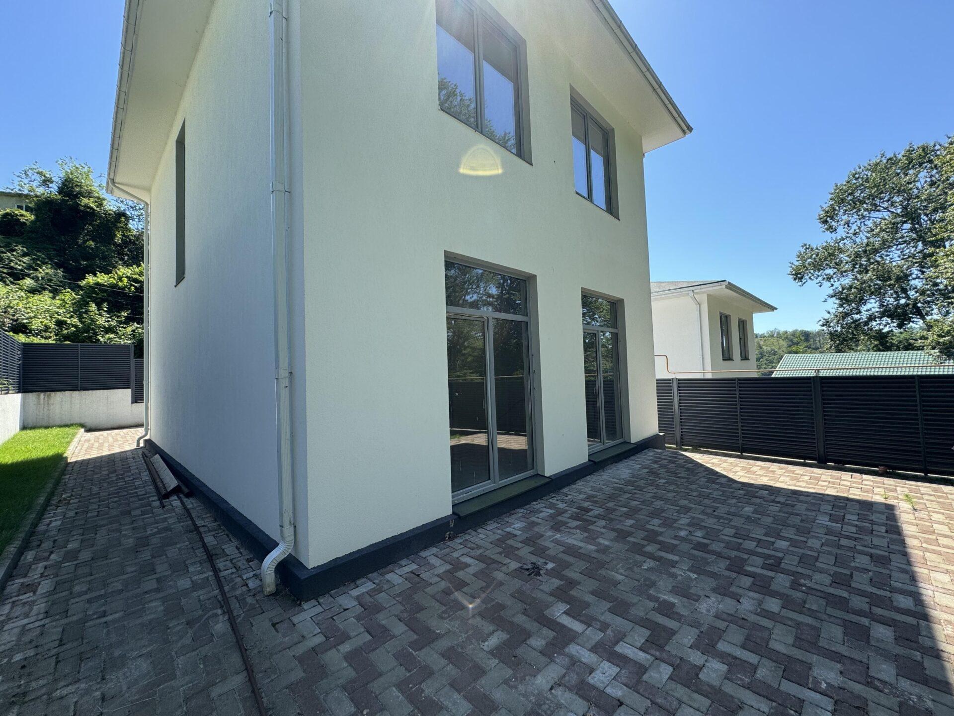 Дом по цене квартиры в Сочи