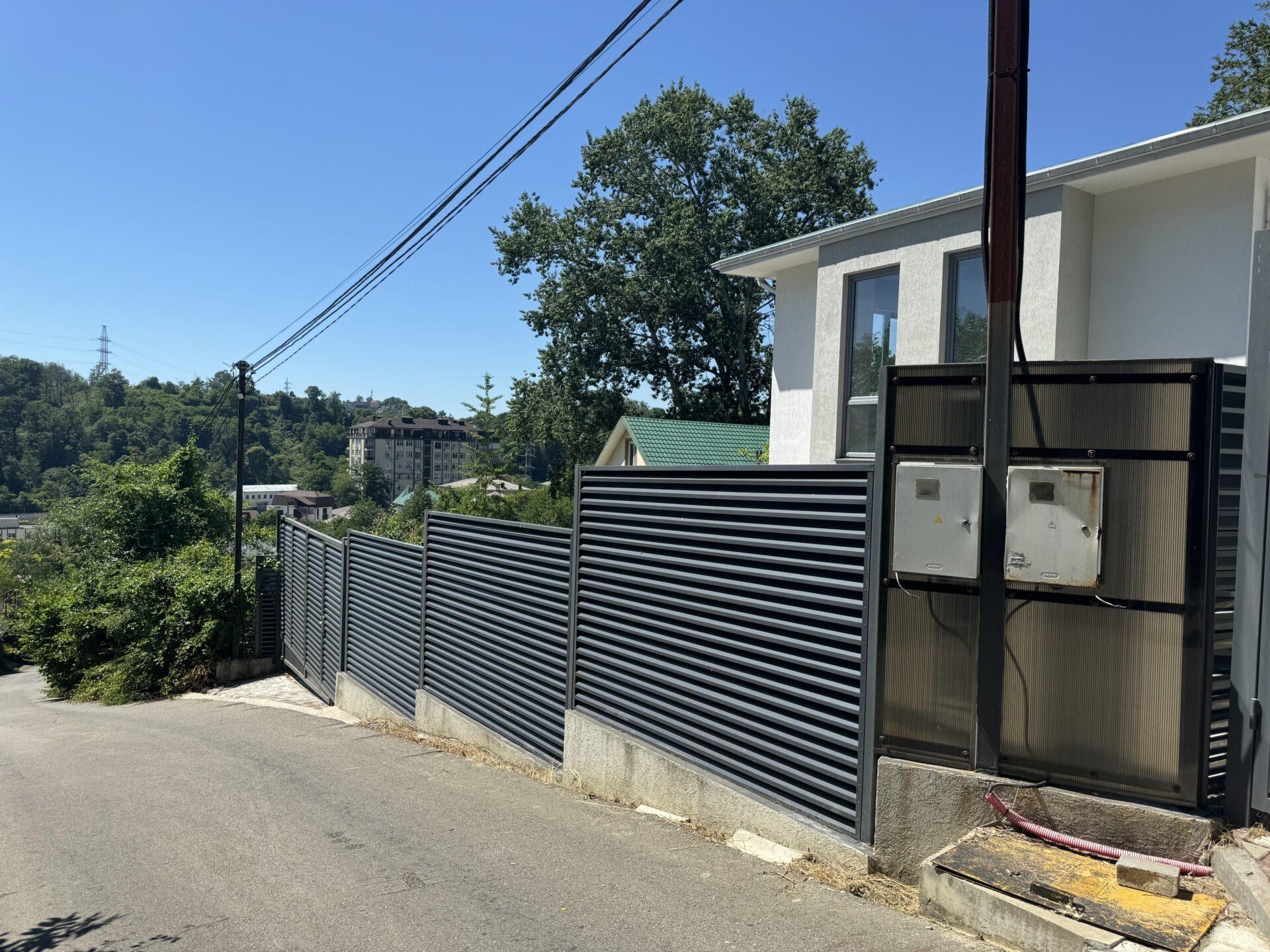 Дом по цене квартиры в Сочи