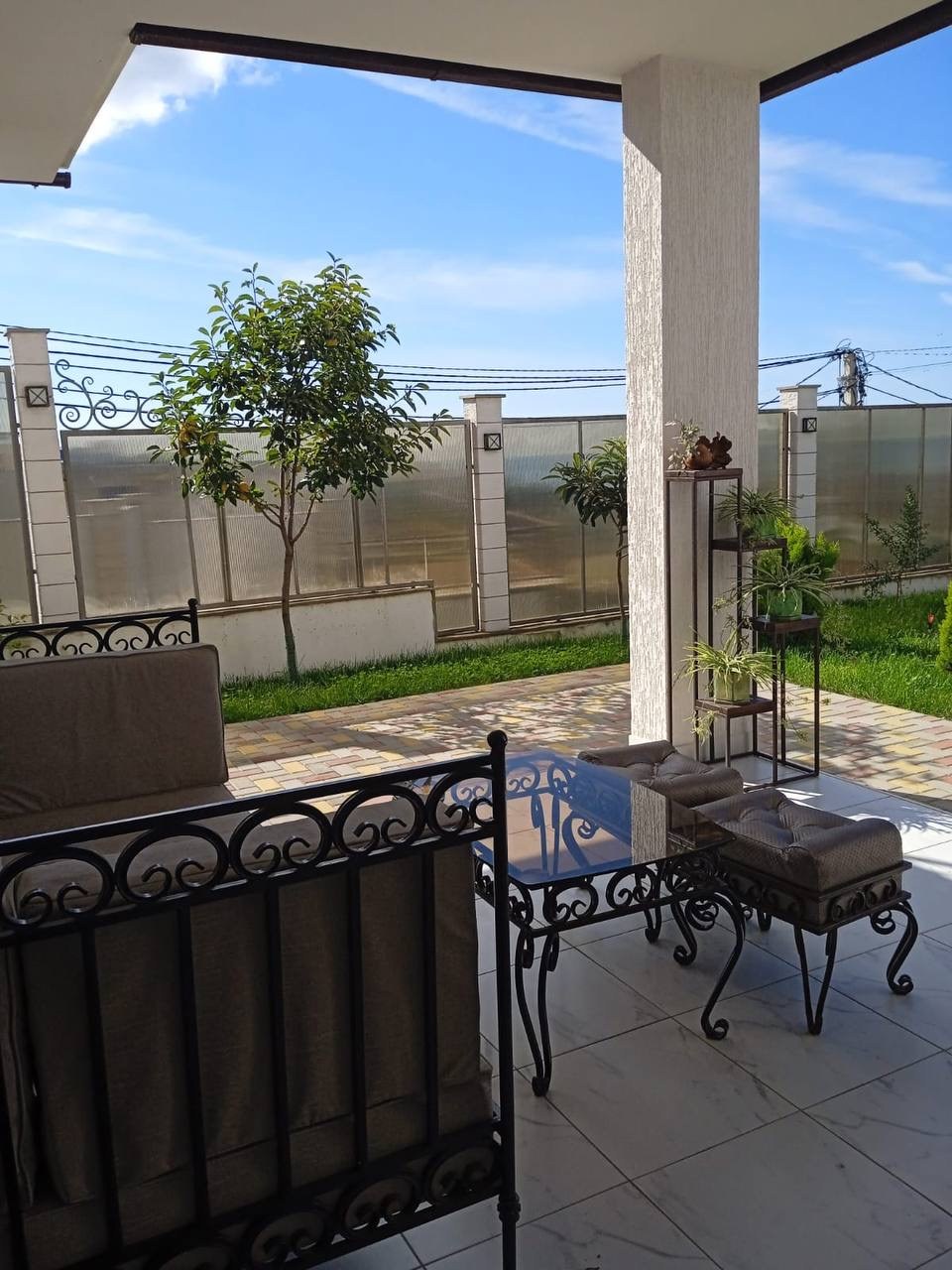 Дом в живописном районе